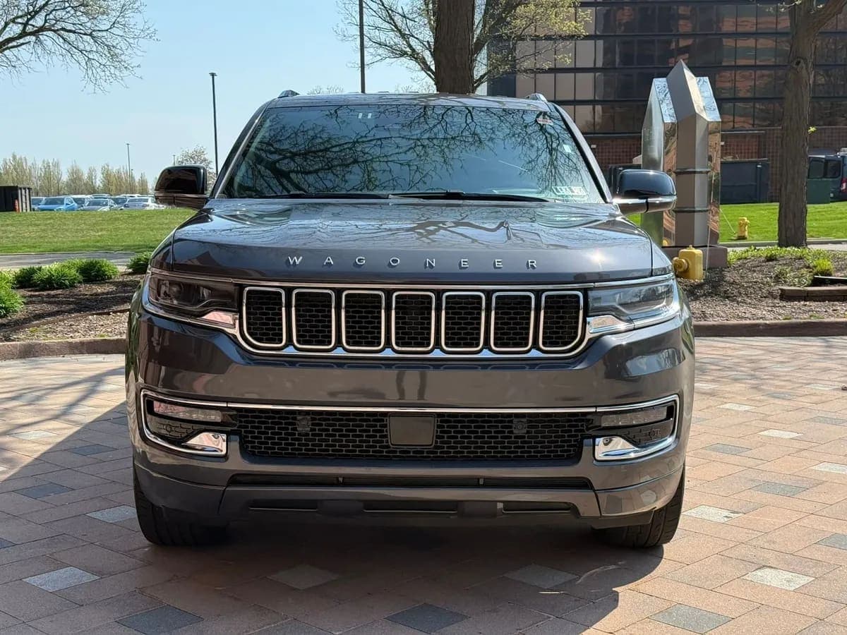 2024 Jeep Wagoneer L-Series III, view